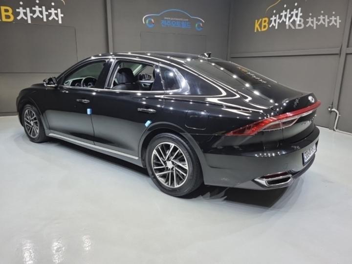 Hyundai Grandeur LPi 3.0 Premium 5
