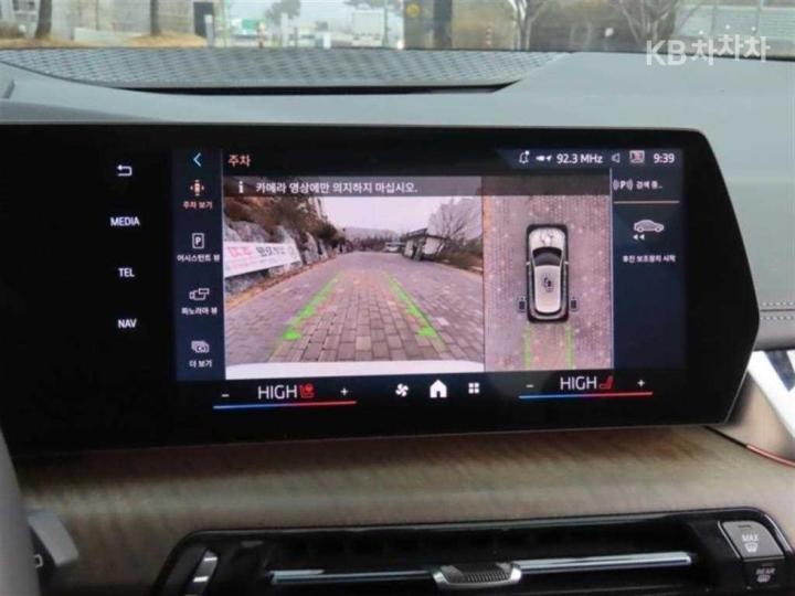 BMW 2 Series Active Tourer U06 218d Luxury 9