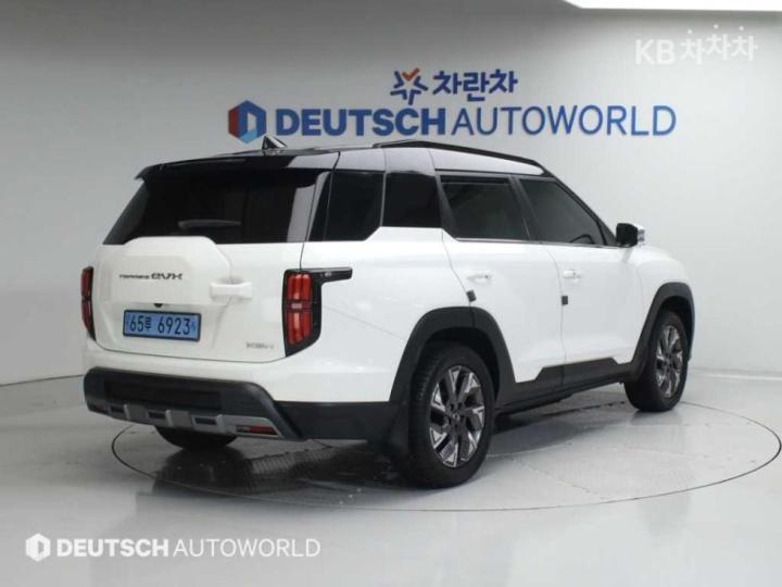 KG Mobility (Ssangyong) Torres EVX U100 2WD E7 3