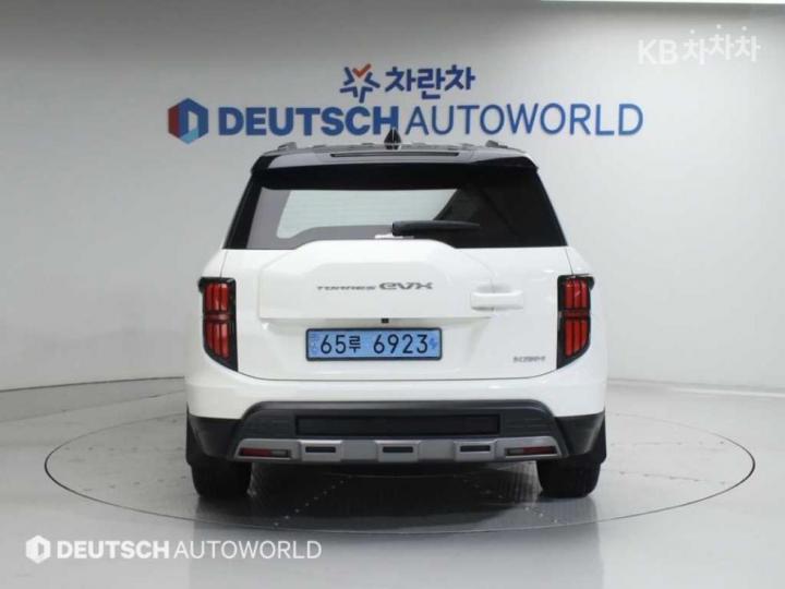 KG Mobility (Ssangyong) Torres EVX U100 2WD E7 5