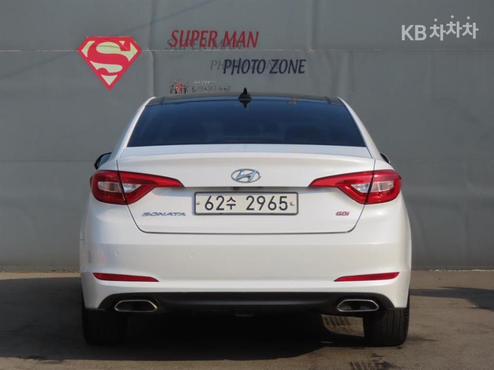 2015 Hyundai LF photo