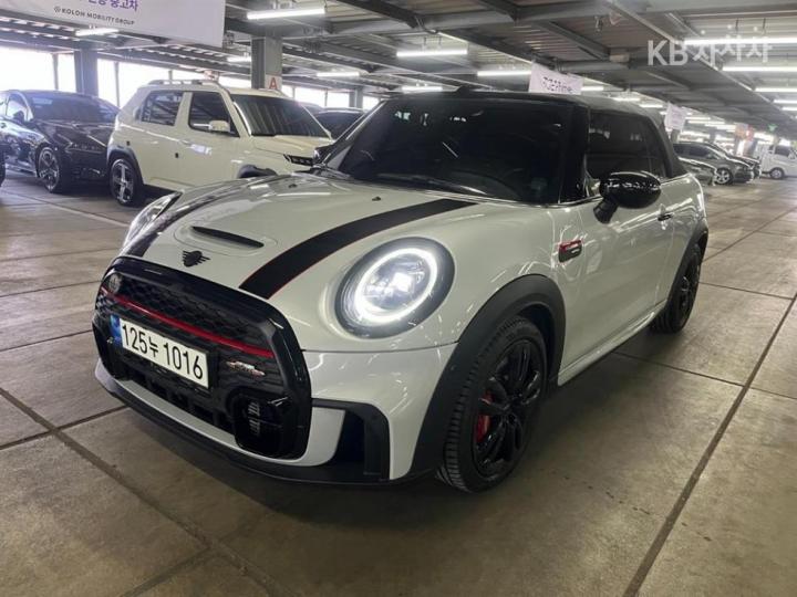 Mini Cooper Convertible New S 2.0 JCW Base Type 3