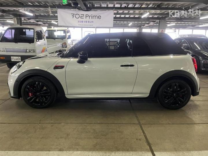 Mini Cooper Convertible New S 2.0 JCW Base Type 4