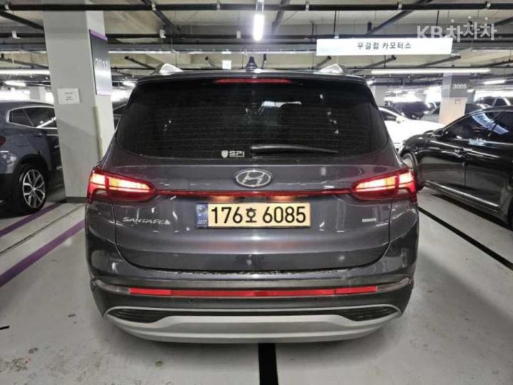 Hyundai Santa Fe TM Hybrid 1.6 HEV 4WD Prestige 3