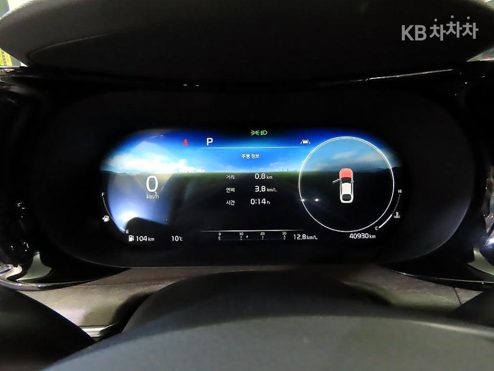 2022 - kia k5