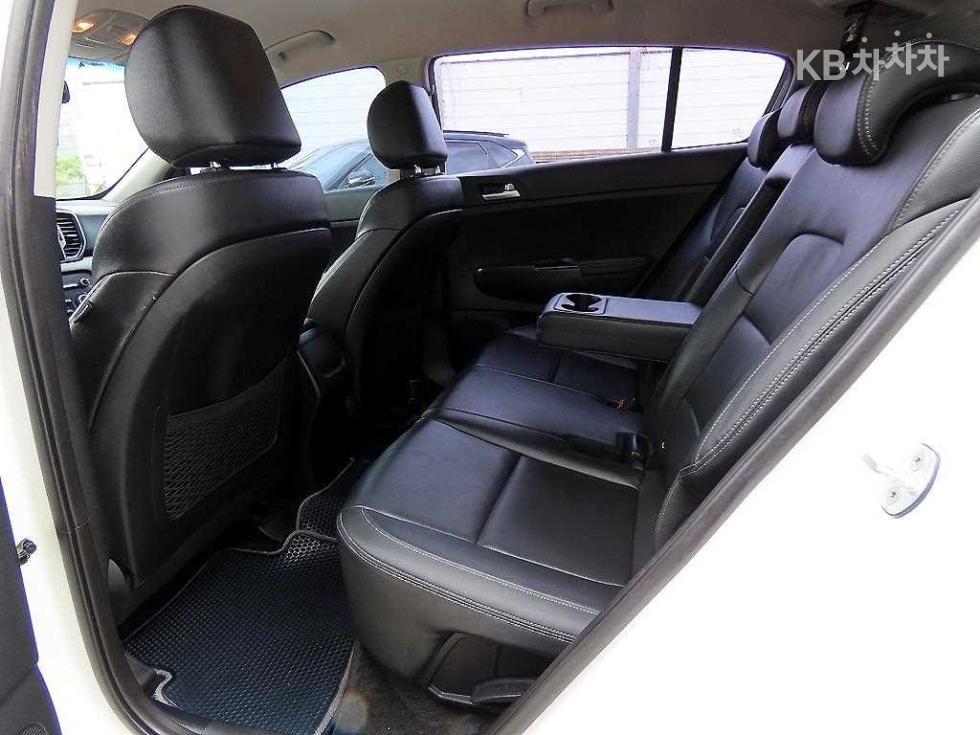 2016 - kia sportage