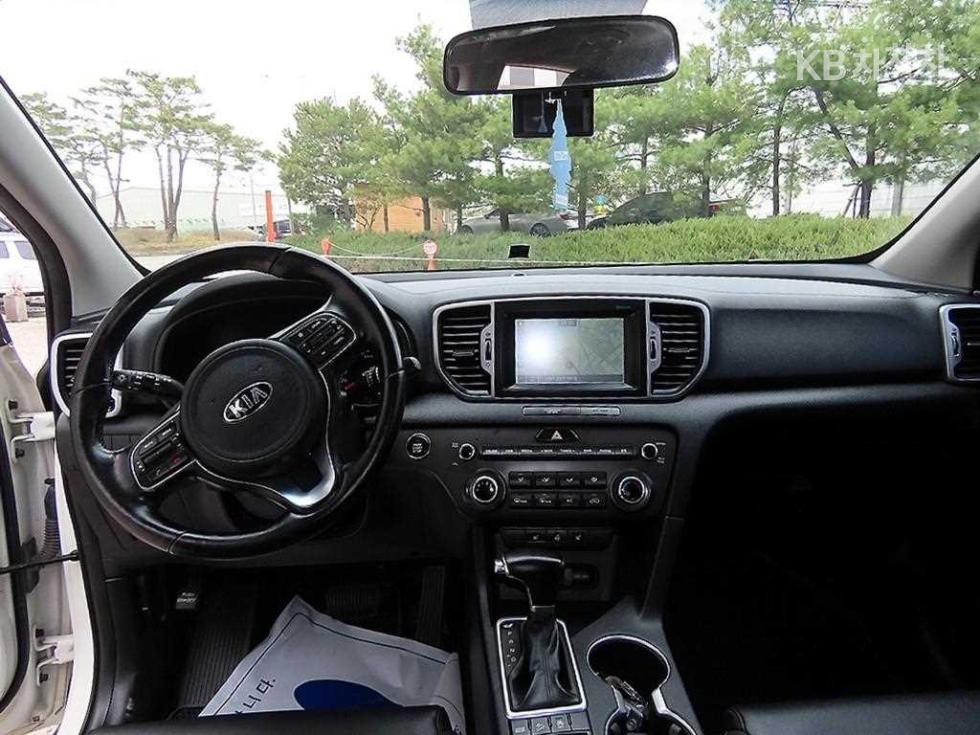 2016 - kia sportage