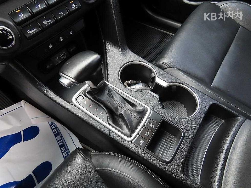 2016 - kia sportage