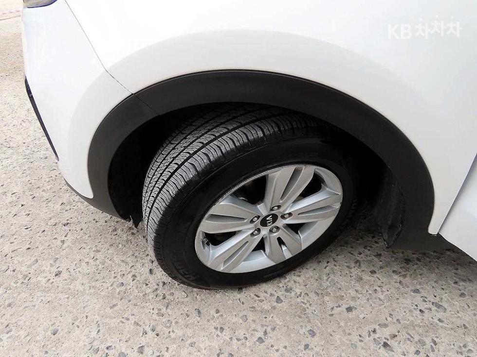 2016 - kia sportage