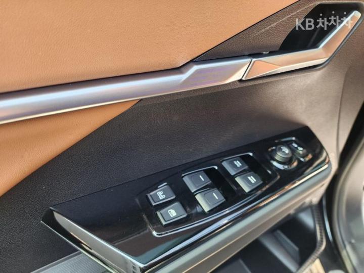 KG Mobility (Ssangyong) Torres J100 1.5 GDI Turbo T7 10