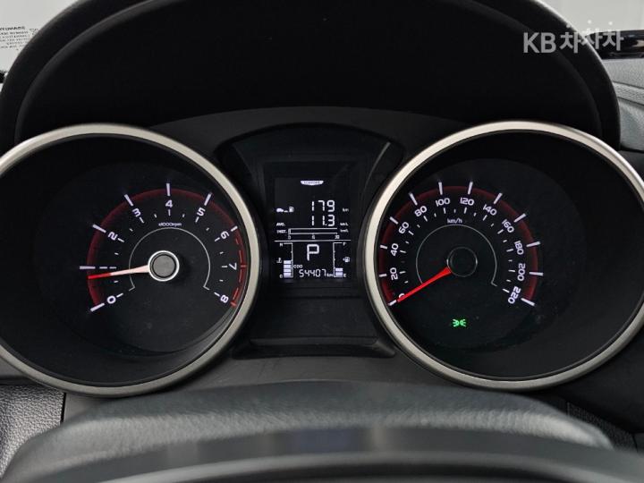 KG Mobility (Ssangyong) Tivoli Armor 1.6 Gasoline VX 2WD 9