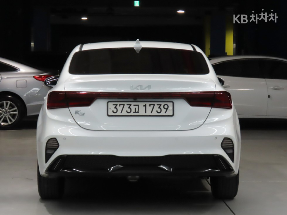 2022 - kia k3