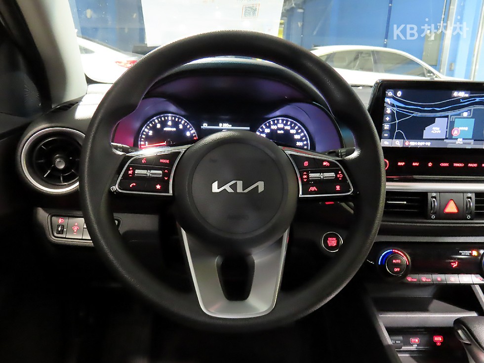 2022 - kia k3