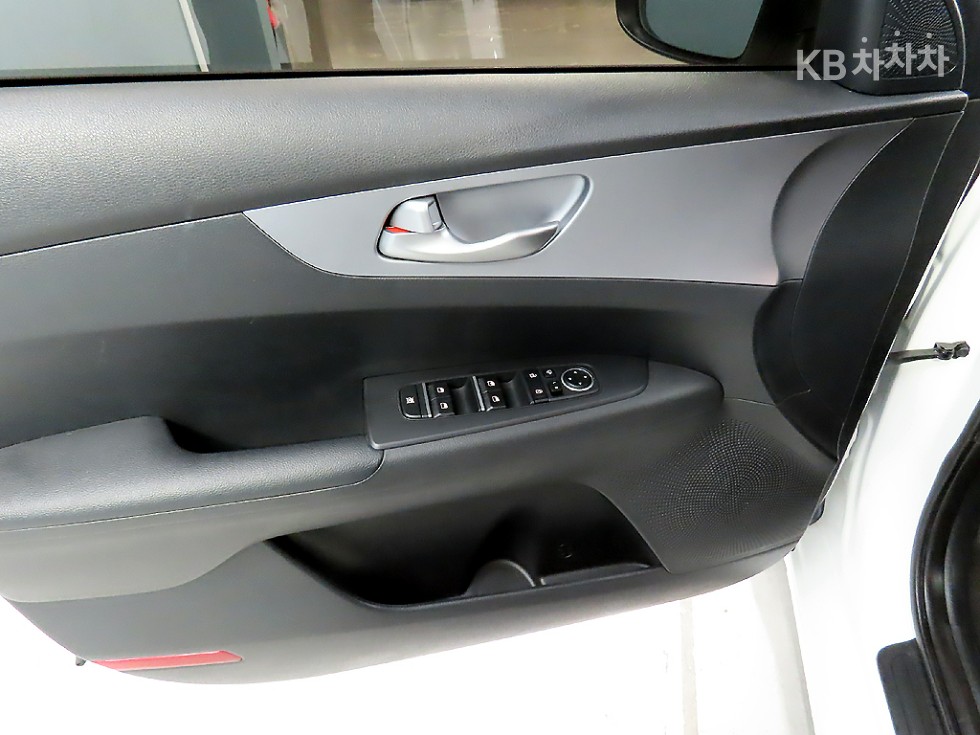 2022 - kia k3