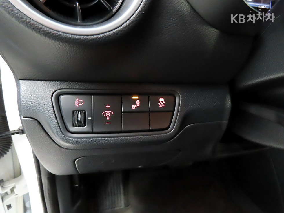 2022 - kia k3