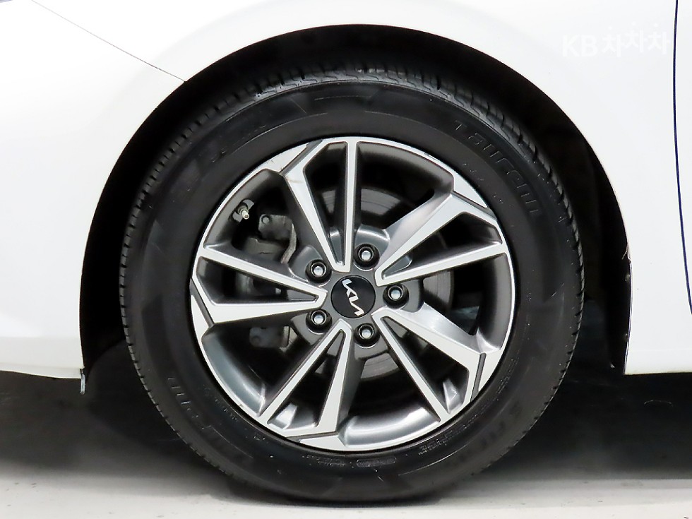2022 - kia k3