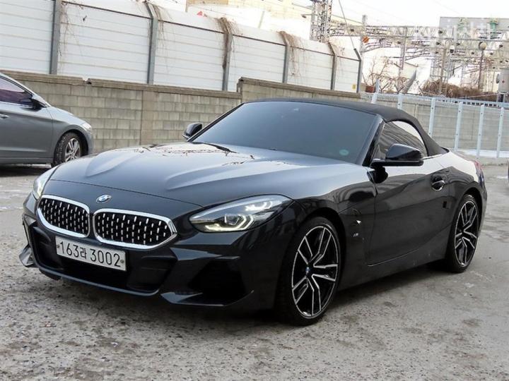 BMW Z4 sDrive 20i M Sport Package 3