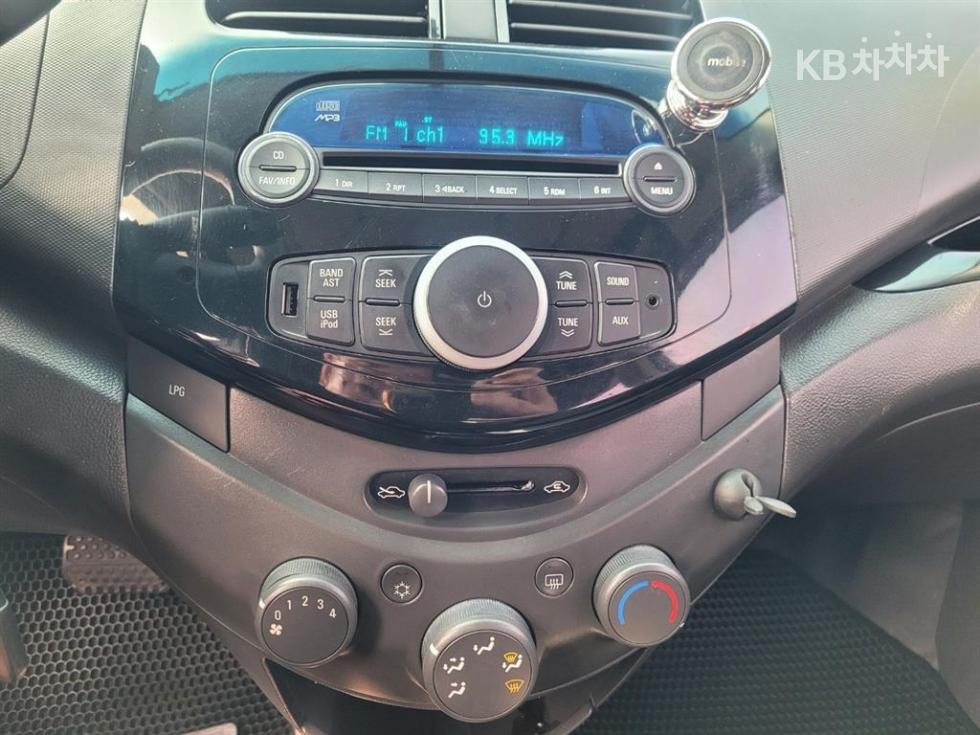 Chevrolet Spark — miniaturë 14