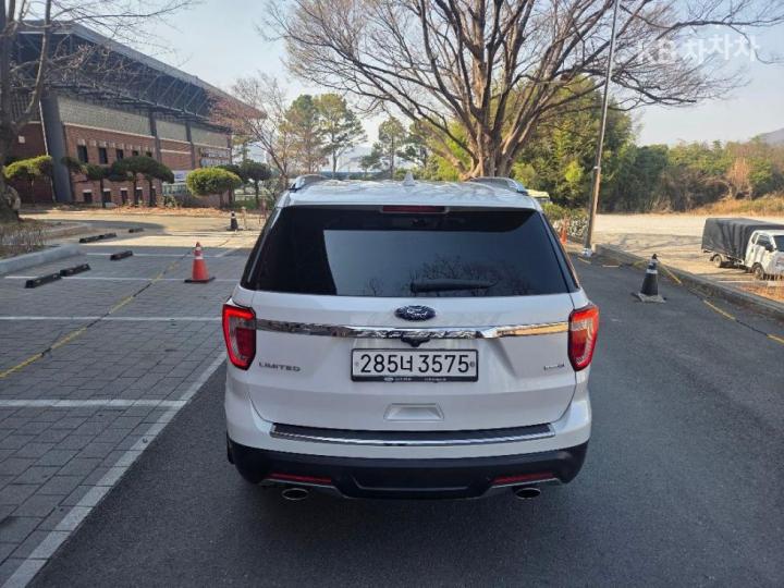 Ford Explorer New 2.3 EcoBoost 4WD Limited 5