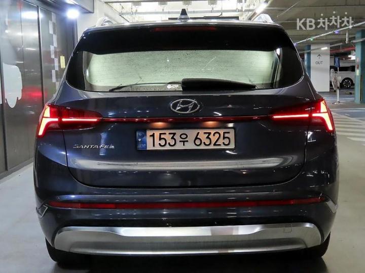 Hyundai Santa Fe TM Diesel 2.2 2WD Calligraphy 6