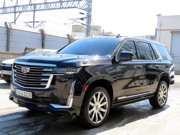 Cadillac Escalade 6.2 V8 3