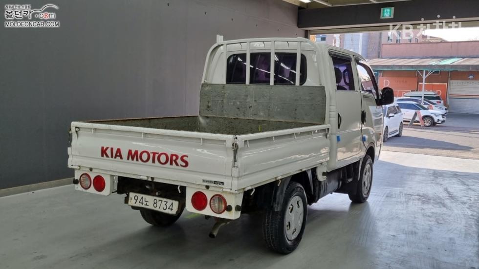 2014 - kia bongo iii