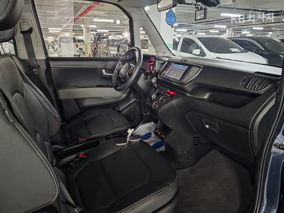 2024 - kia kia