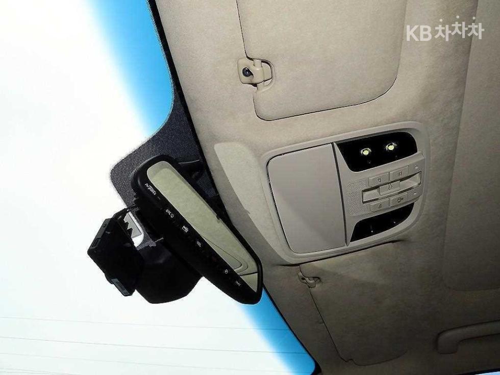 2016 - kia k7