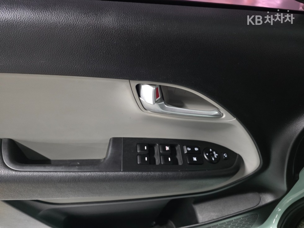 2014 - kia ray