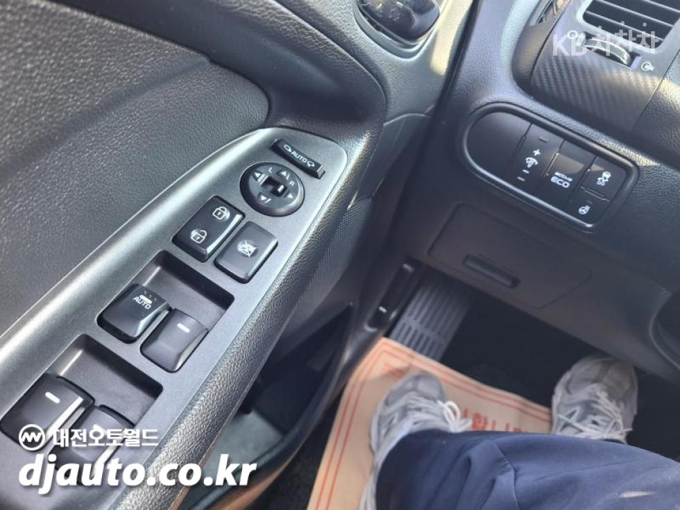 2013 - kia k3