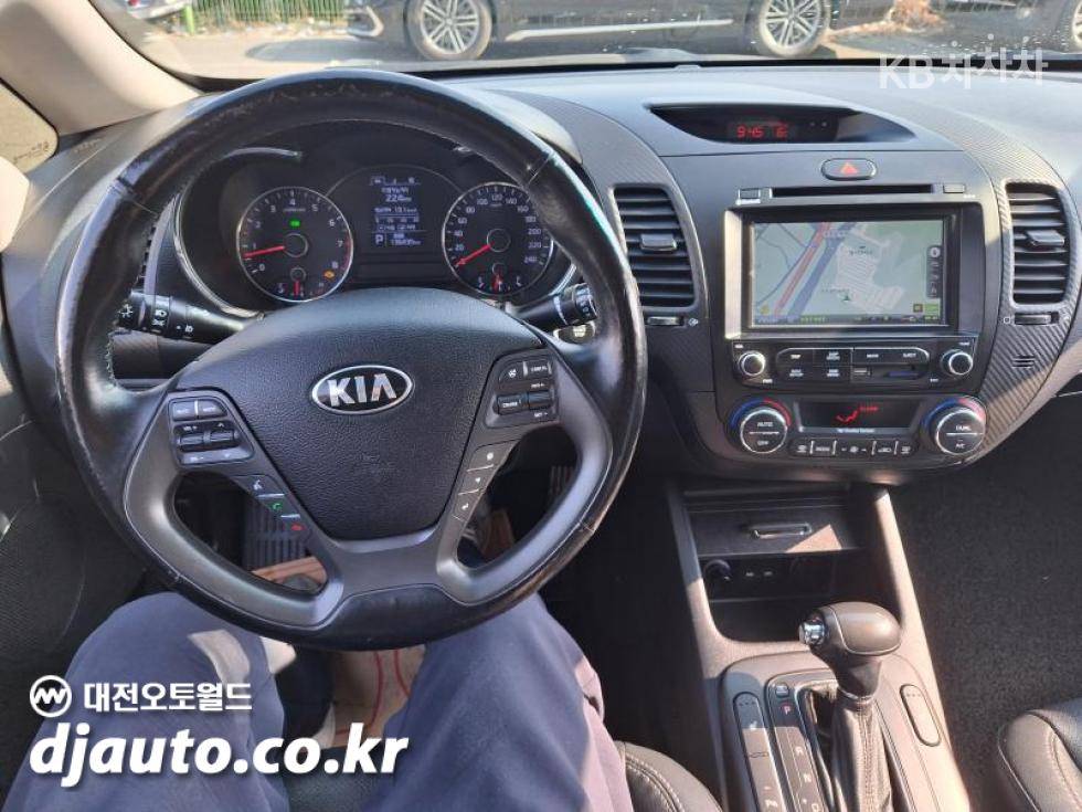 2013 - kia k3