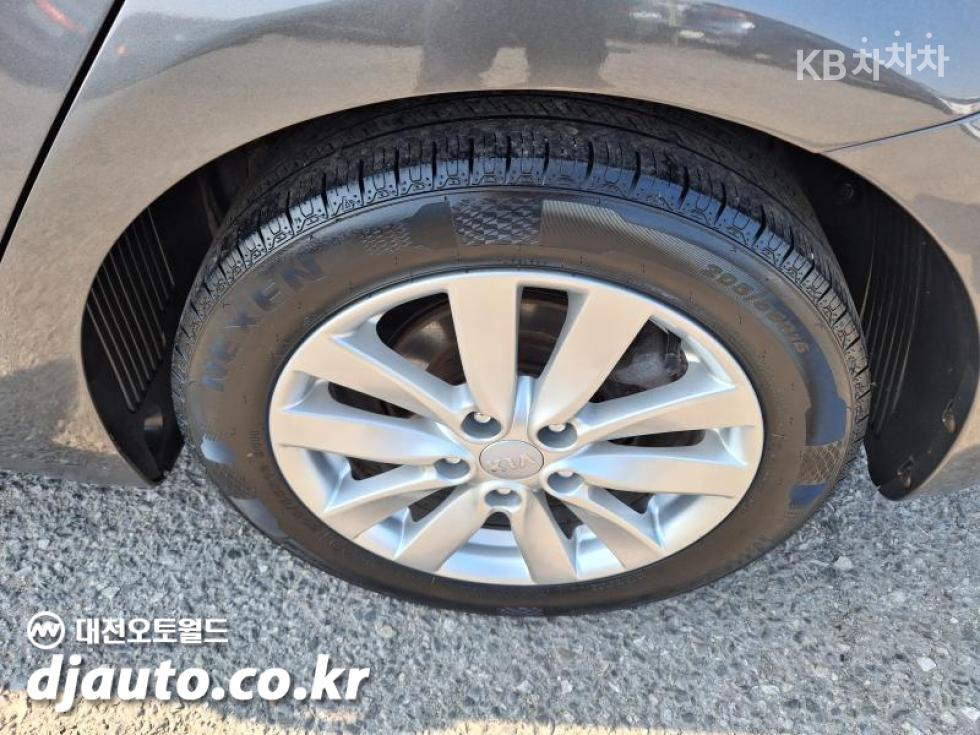 2013 - kia k3