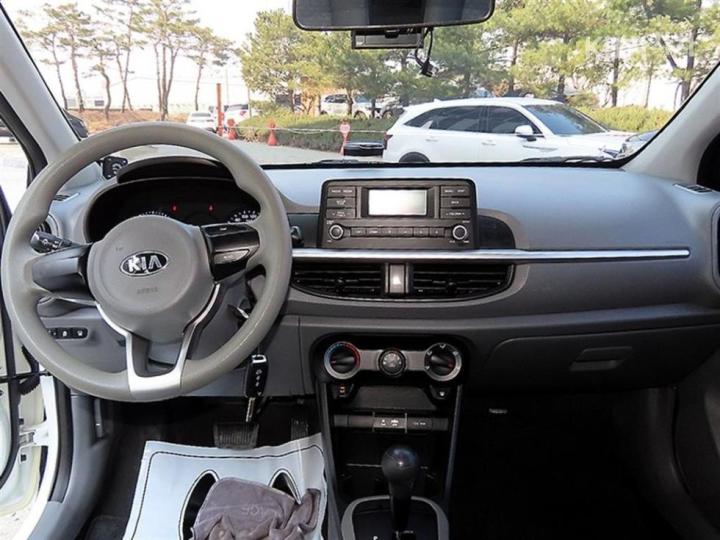 Kia Morning JA LPi Deluxe 8