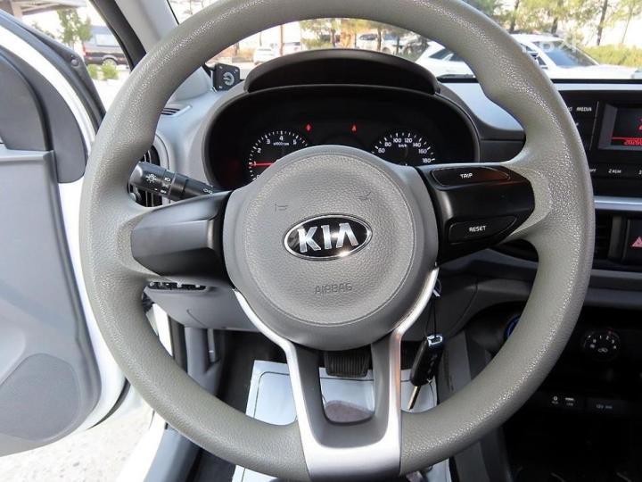 Kia Morning JA LPi Deluxe 9