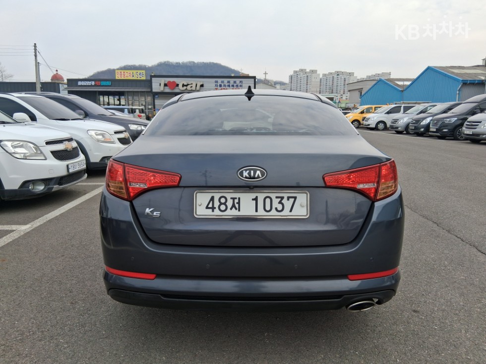 2011 - kia k5