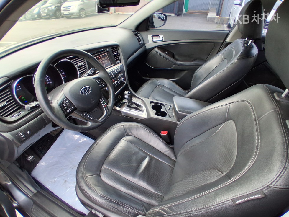 2011 - kia k5