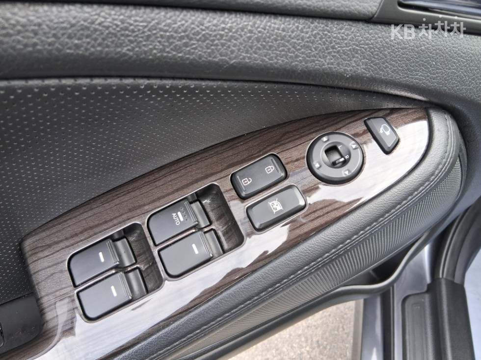 2011 - kia k5