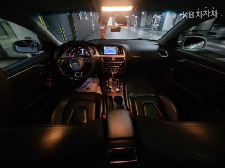 Audi A5 NEW 35 TDI Quattro Sportback 8TA 7