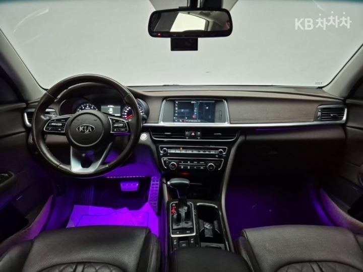 Kia K5 2.0 Gasoline Intelligent 8