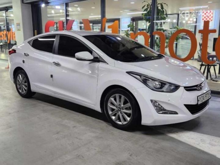 Hyundai Avante 1.6 VGT Modern Base Type 3