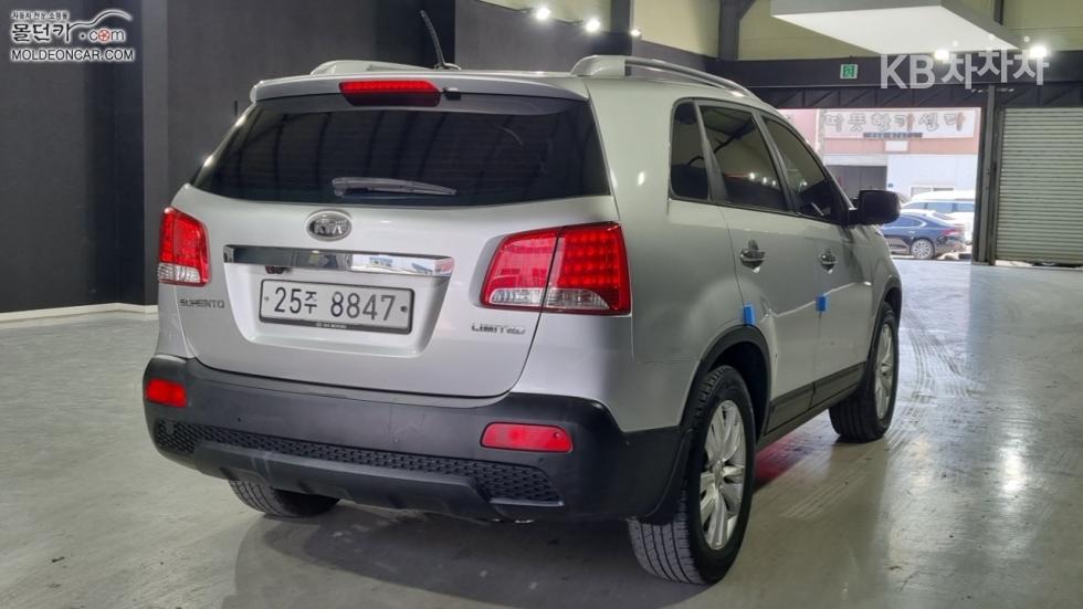 2011 - kia sorento
