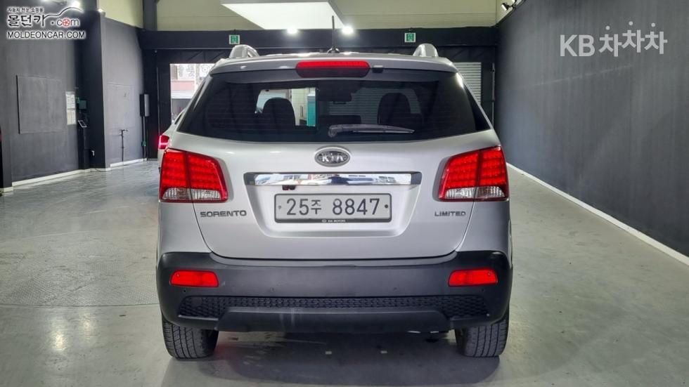 2011 - kia sorento