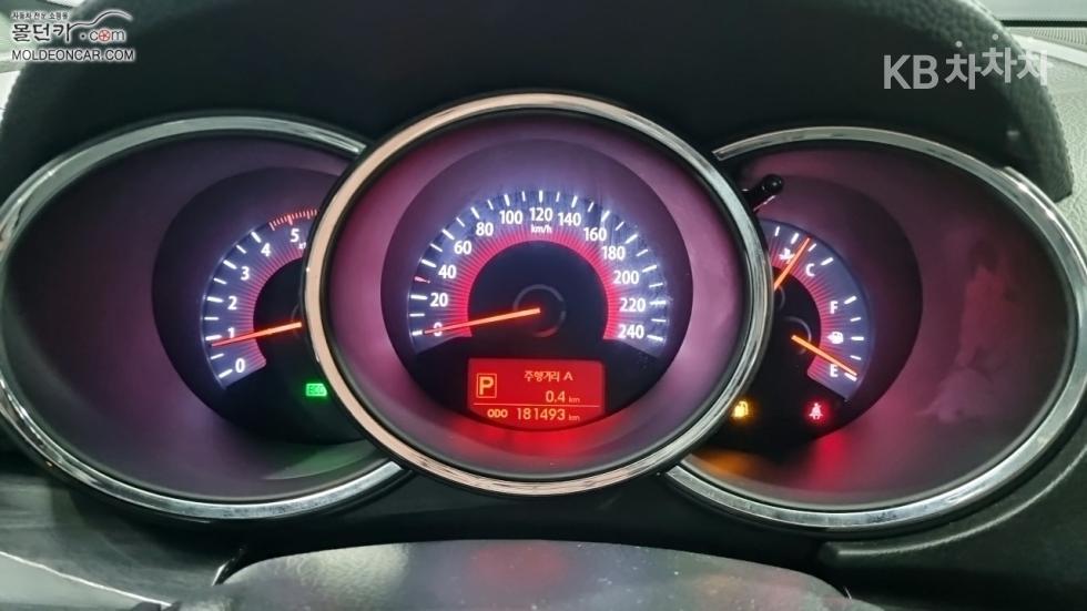 2011 - kia sorento