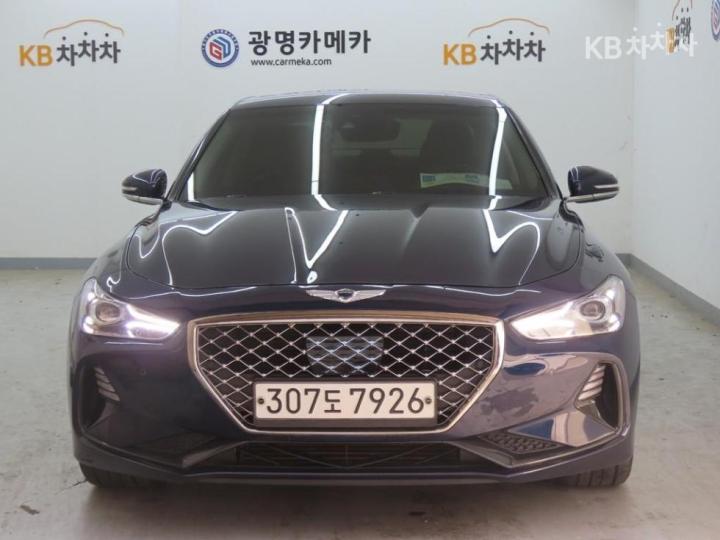 Genesis G70 2.0T AWD Elite