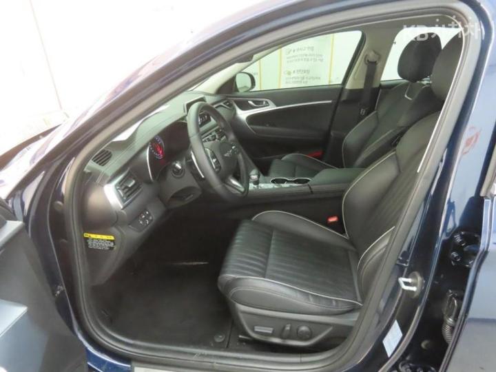Genesis G70 2.0T AWD Elite 6