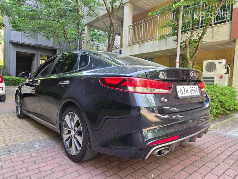 2016 - kia k5