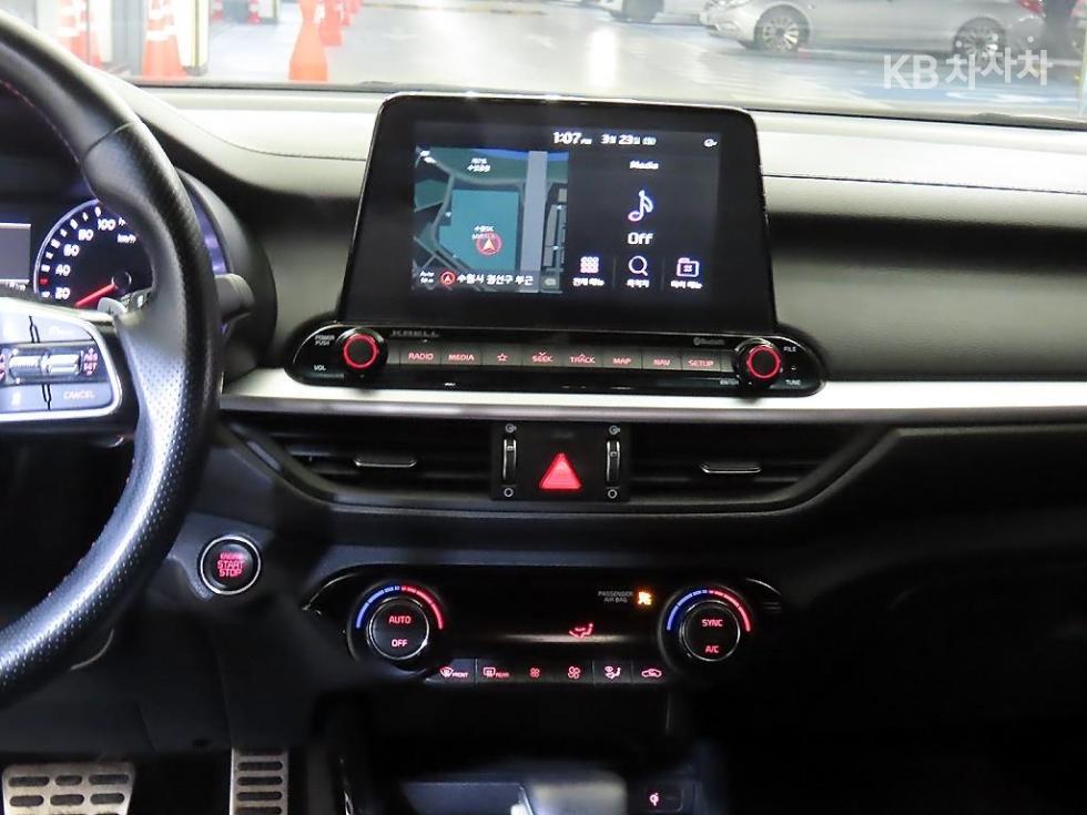 2019 - kia k3
