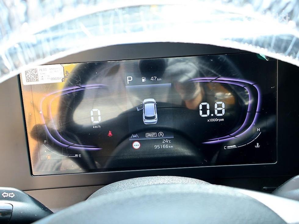 2023 - kia sportage