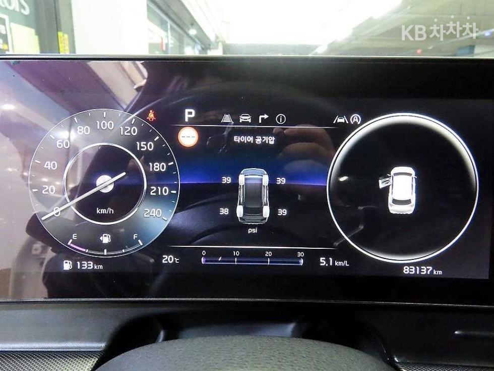 2022 - kia sportage