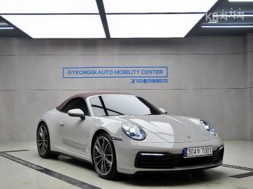 Porsche 911 Carrera 4 Cabriolet — foto 1